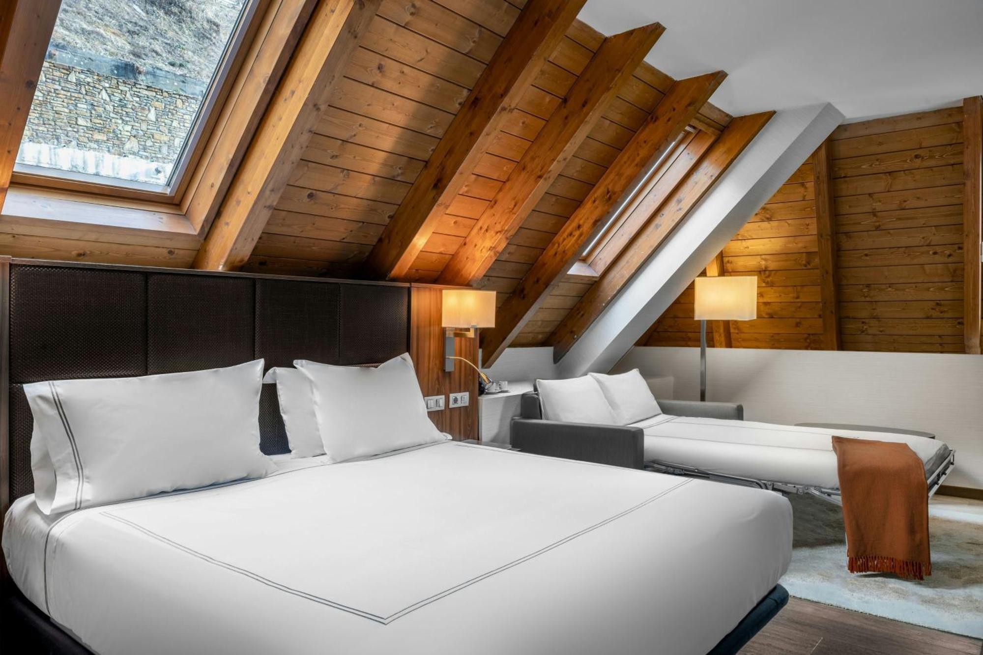 Hotel Ac Baqueira Ski Resort, Autograph Collection Baqueira Beret Dış mekan fotoğraf