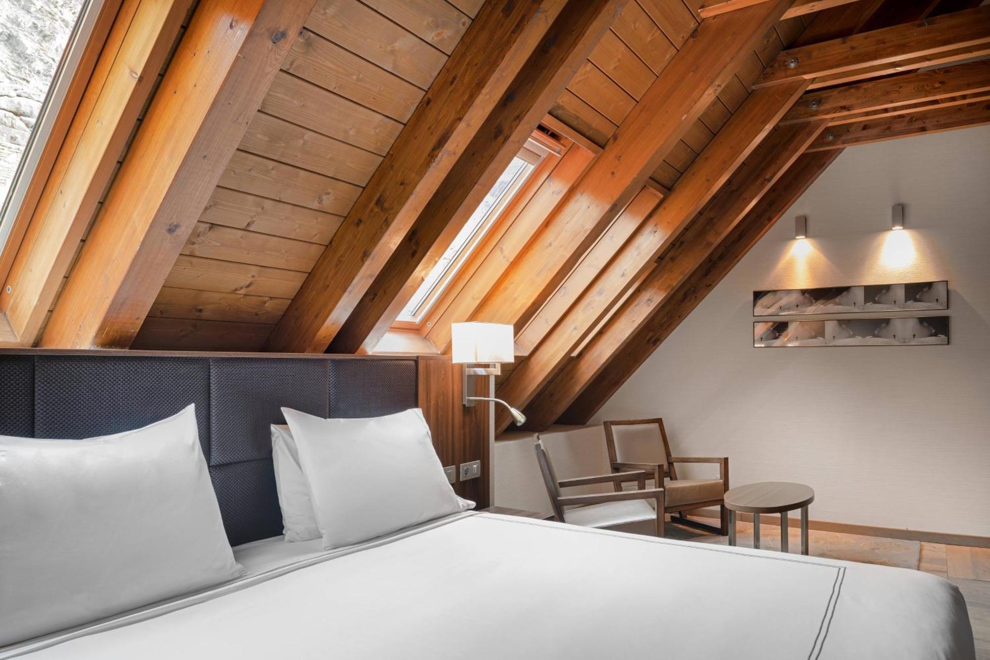 Hotel Ac Baqueira Ski Resort, Autograph Collection Baqueira Beret Dış mekan fotoğraf