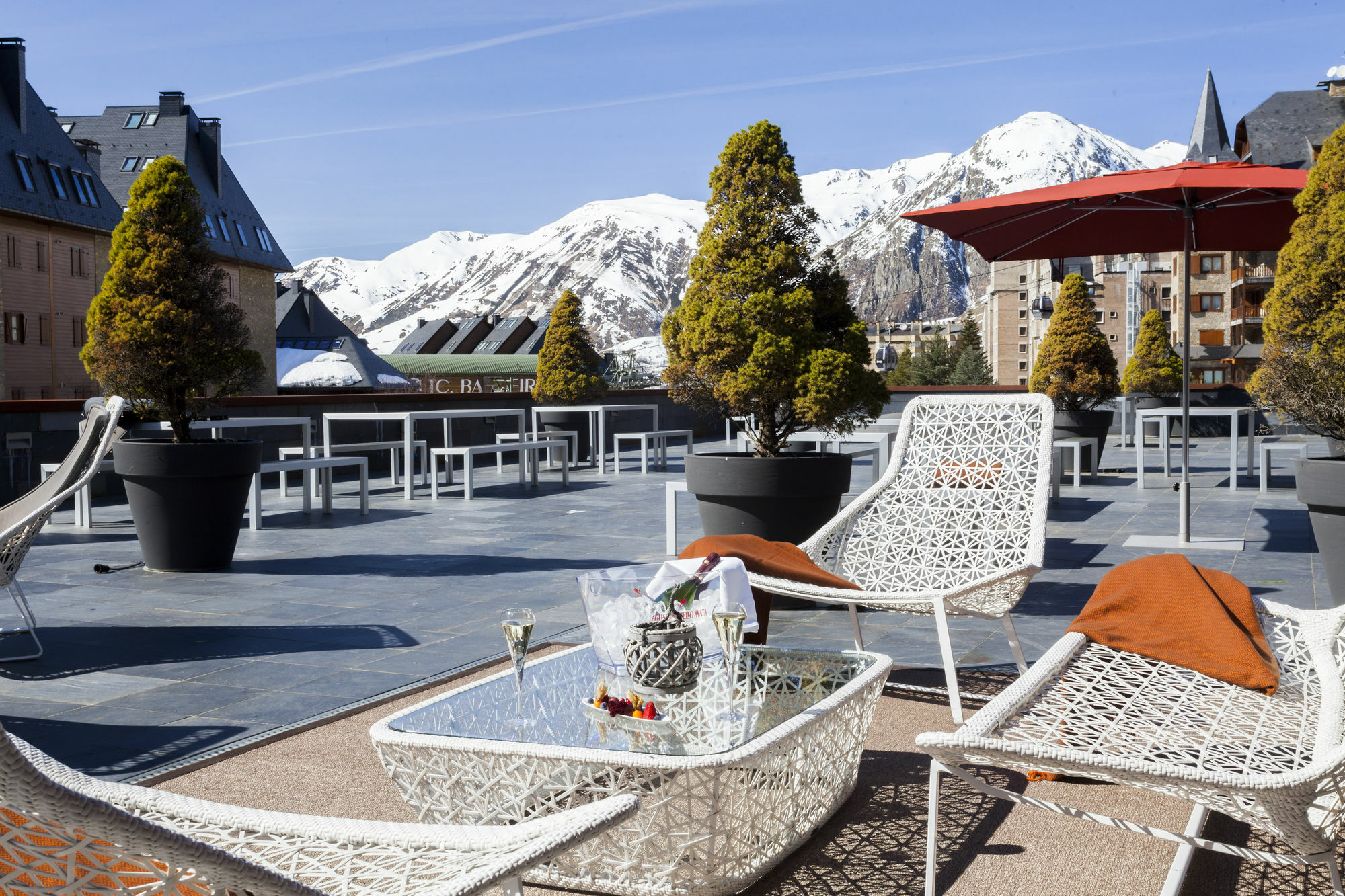 Hotel Ac Baqueira Ski Resort, Autograph Collection Baqueira Beret Dış mekan fotoğraf
